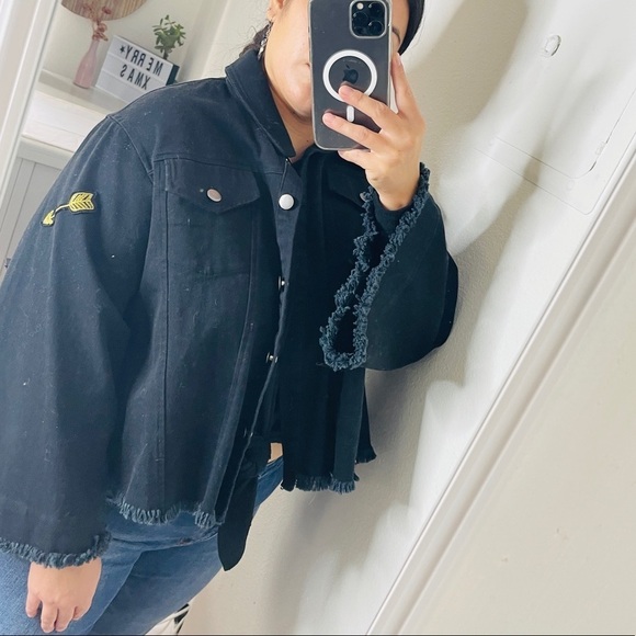 Anthropologie oversized jacket frayed hem & ruffle back - Picture 7 of 7